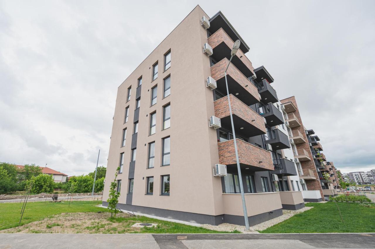 Serene Flat Oradea Exterior foto